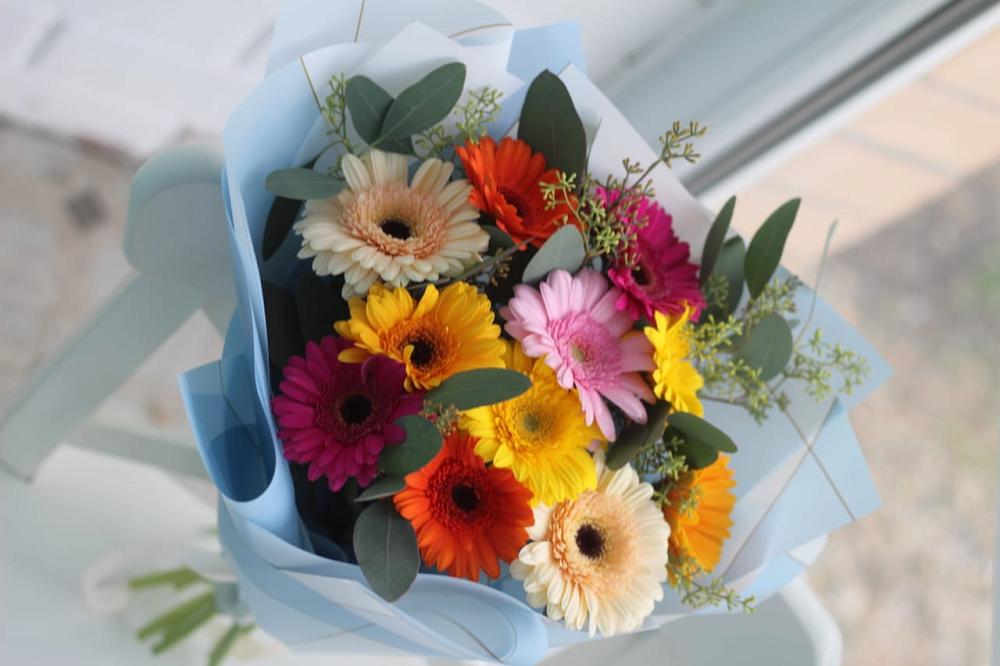 Букет цветов из: Герберы в Александровской Кадардино-Балкарской Республики