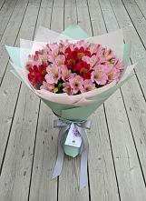 Букет цветов из:  Альстромерии #REPLACE_PRED# Александровской Кадардино-Балкарской Республики