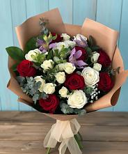 Букет цветов из:  Розы и Альстромерии #REPLACE_PRED# Александровской Кадардино-Балкарской Республики