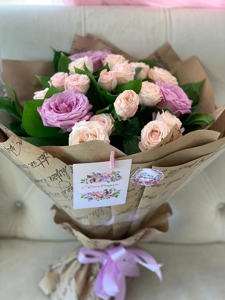 Букет цветов из: Розы в Александровской Кадардино-Балкарской Республики