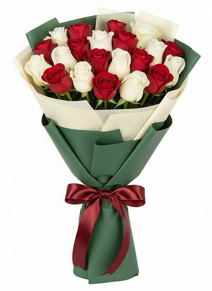 Букет Микс из красных и белых роз в Александровской Кадардино-Балкарской Республики