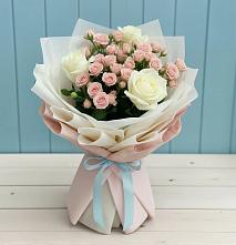 Букет цветов из:  Розы в Александровской Кадардино-Балкарской Республики