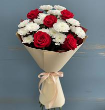 Букет цветов из:  Розы и Хризантемы в Александровской Кадардино-Балкарской Республики