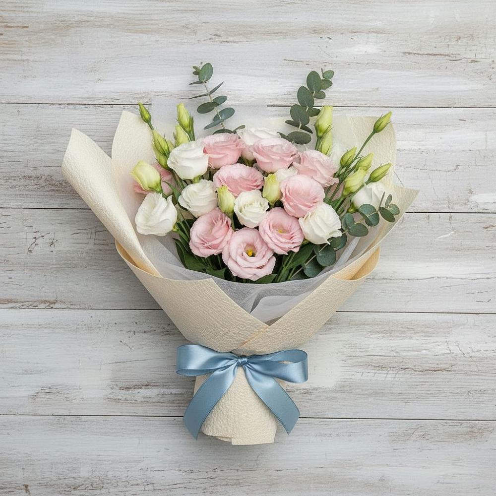 Букет цветов из: Лизиантусы в Александровской Кадардино-Балкарской Республики